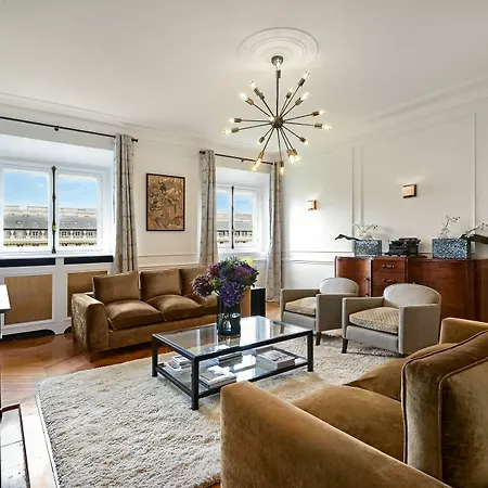Palais Petit - Two Bedroom Parijs