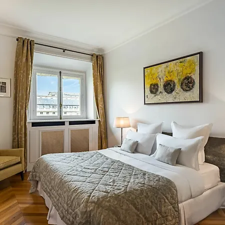Palais Petit - Two Bedroom *